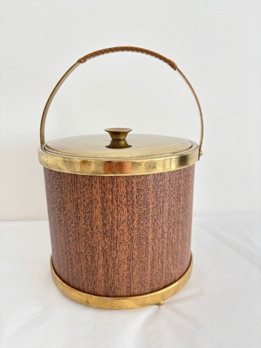Mid Century ICE BUCKET faux wood sides brass tone metal accents MCM bar ware
